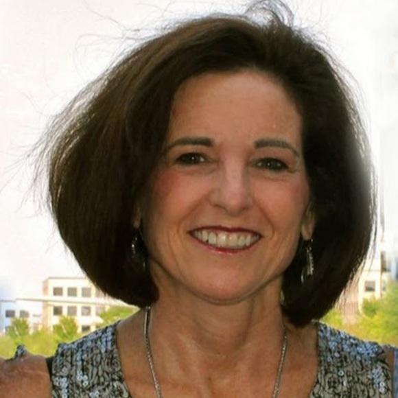 Meet your Posher, Pam - Picture 1 of 1